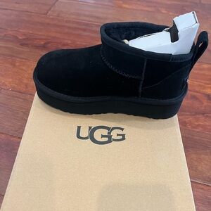 Brand new never worn kids classic ultra mini black platform UGG shoes